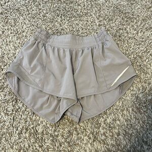 Hotty hot lululemon shorts